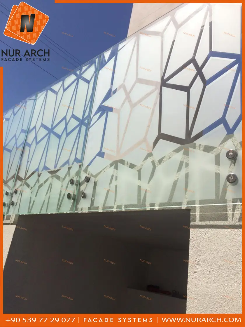 الدرابزين الزجاجي — 7